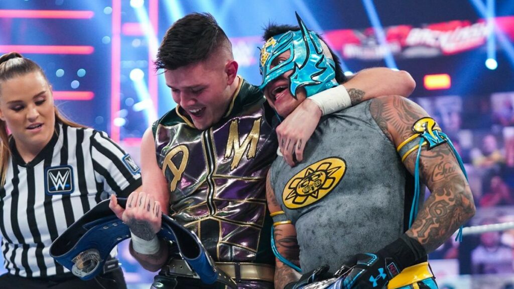 Rey Mysterio: "Mi sueño es tener un WrestleMania Moment junto a Dominik"