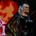 WWE no permitió a Scarlett hablar públicamente sobre su incidente médico Scarlett y unos fans protagonizan un incidente en el último Live Show de WWE