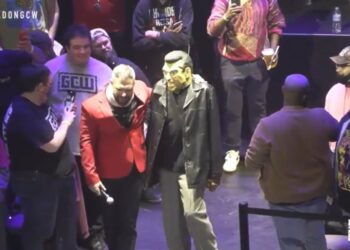 Se hace referencia a WWE y Vince McMahon en The Wrld On GCW 2022