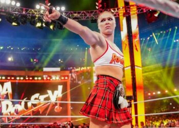Ronda Rousey regresa a WWE en Royal Rumble 2022