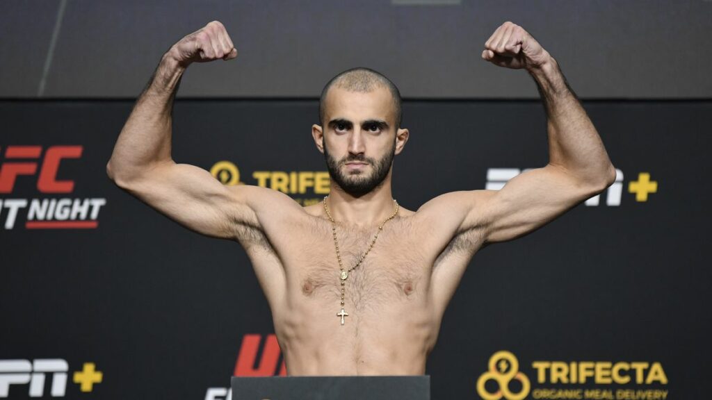 Pesaje UFC Vegas 46: Kattar vs. Chikadze