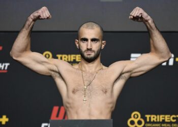 Pesaje UFC Vegas 46: Kattar vs. Chikadze