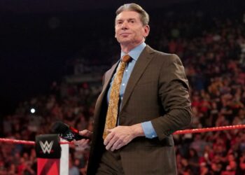 Vince McMahon es acusado de tráfico sexual, abuso sexual y emocional contra una ex empleada de WWE