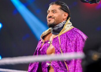 Santos Escobar nombra que superestrellas le gustaría ver en WWE NXT 2.0