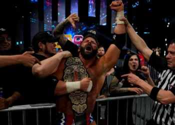 Matt Cardona retiene el Campeonato de Medios Digitales en un 'Dotcombat match' ante Jordynne Grace