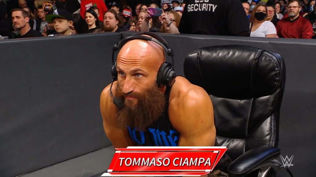 Tommaso Ciampa aparece en Monday Night Raw