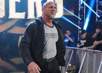 Goldberg, molesto con que Asuka haya roto su racha de invicto