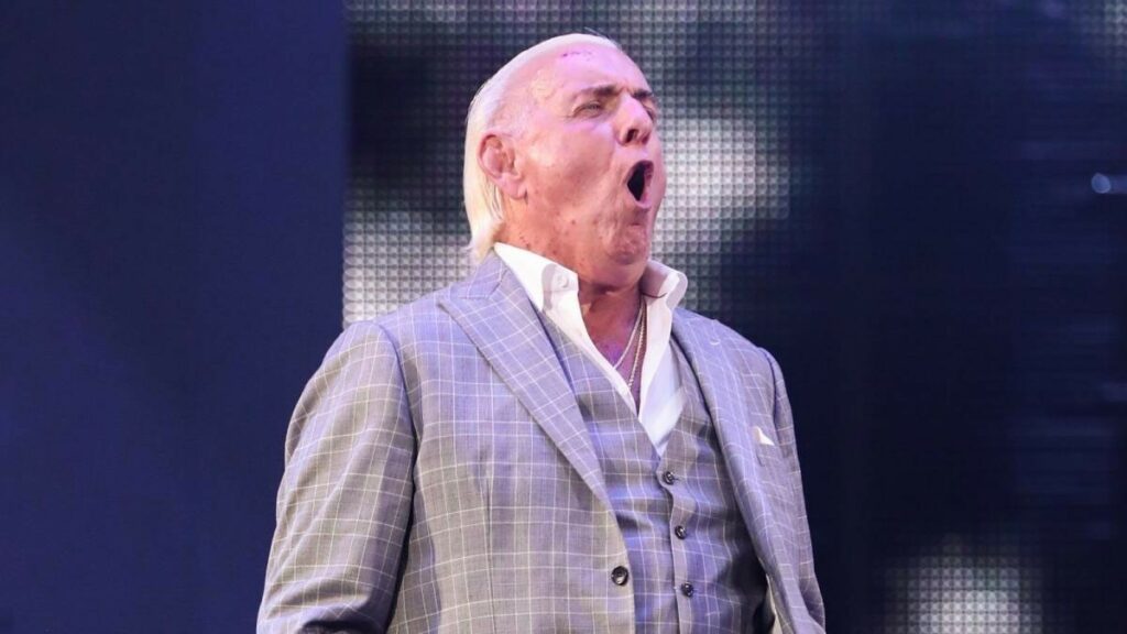 Vince McMahon prohibió salirse del guion en las promos por culpa de Ric Flair.