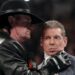 The Undertaker revela que Vince McMahon se molestó con él por una razón muy curiosa The Undertaker revela la conversación que más miedo le dio mantener con Vince McMahon
