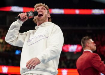 Logan Paul revela parte de su atuendo para WrestleMania 38
