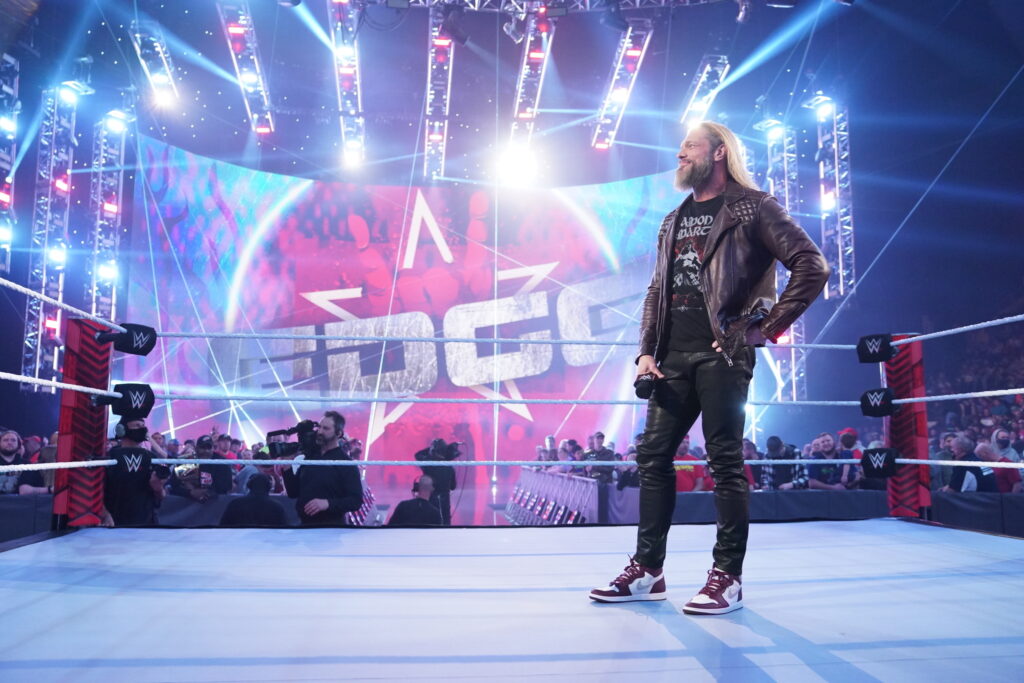 Productores de combates y segmentos del show de WWE RAW 28 de febrero de 2022