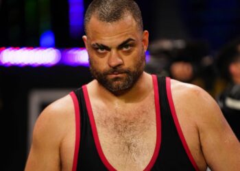 Eddie Kingston podrá tener su combate de ensueño tras el reciente acuerdo de AEW con DDT