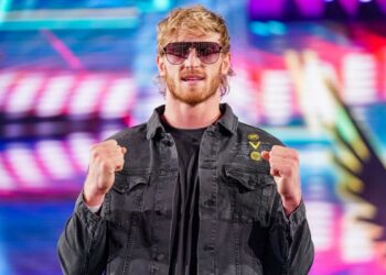 Ric Flair opina que Logan Paul es mejor que el 70% de las superestrellas de WWE