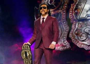 Actualización del estado de Kenny Omega