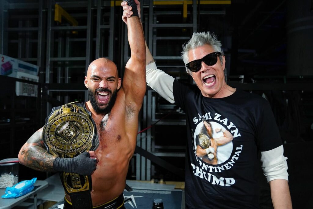 Ricochet gana el Campeonato Intercontinental tras vencer a Sami Zayn en SmackDown