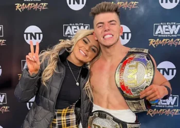 Tay Conti y Sammy Guevara harán equipo en el show de AAA del 26 de marzo