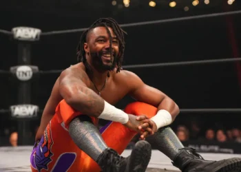 Swerve Strickland cree que WWE cometió un error al despedirlo
