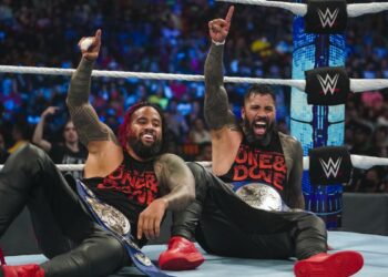 The Usos retienen los Campeonatos por Parejas tras vencer a The Viking Raiders en SmackDown