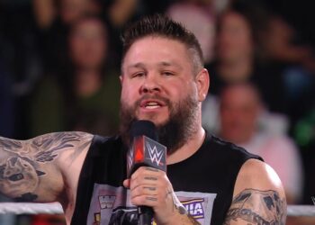 Kevin Owens habría desvelado el evento estelar de la primera noche de WrestleMania 38