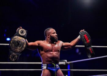 Resultados PROGRESS Chapter 130: Jonathan Gresham (c) vs. Cara Noir (c)