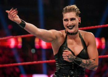 Rhea Ripley habla sobre su relación con Vince McMahon