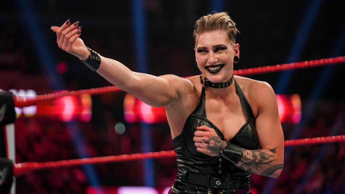 Rhea Ripley habla sobre su relación con Vince McMahon