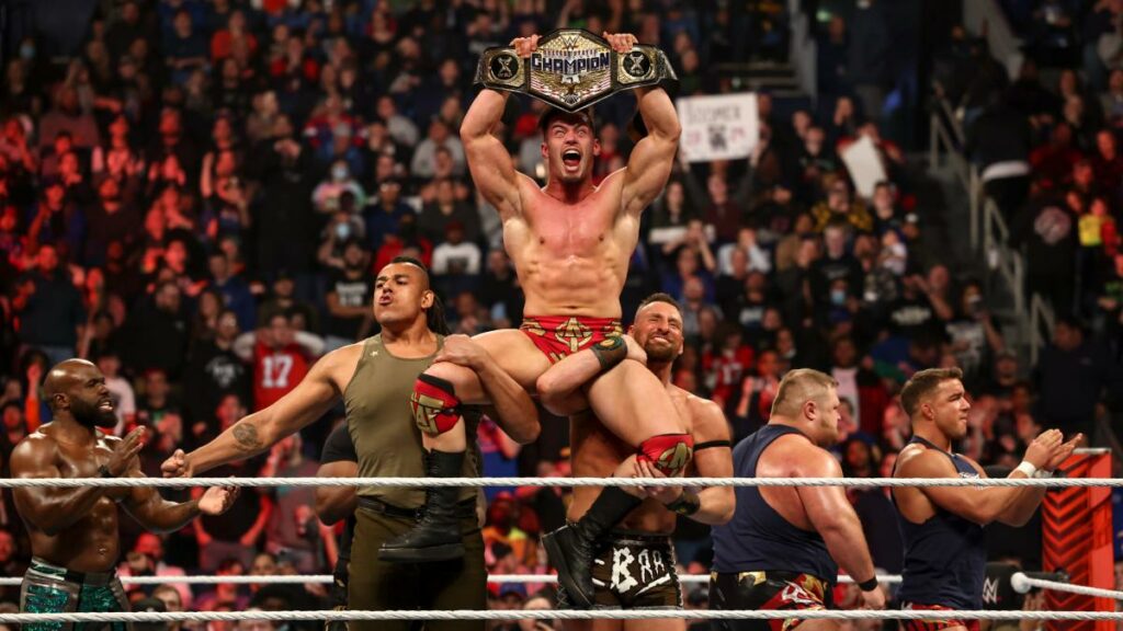 Theory se convierte en nuevo Campeón de Estados Unidos tras derrotar a Finn Bálor en WWE RAW