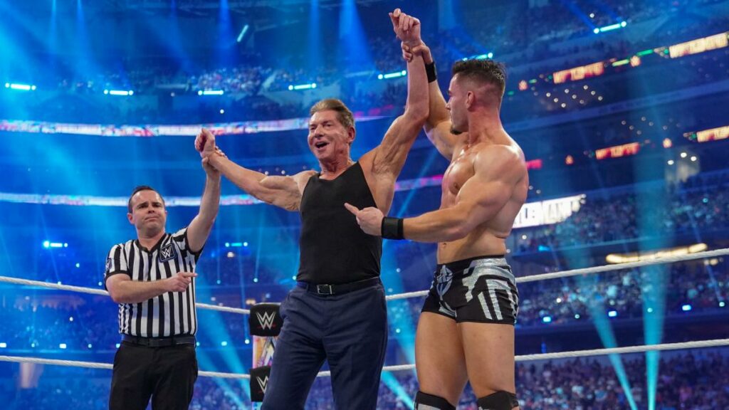 Reacciones en backstage al combate de Vince McMahon en WrestleMania 38