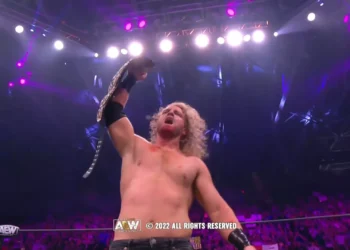 'Hangman' Adam Page retiene el Campeonato Mundial en una Texas Death match realizada en AEW Rampage