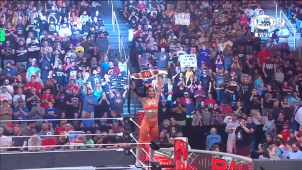 Bianca Belair retiene el Campeonato Femenino de RAW tras vencer a Sonya Deville