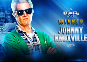 Johnny Knoxville derrota a Sami Zayn en un "Anything Goes Match" en WrestleMania 38