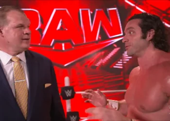 Kane a Ezekiel: "Eres mucho más talentoso que tu hermano mayor"