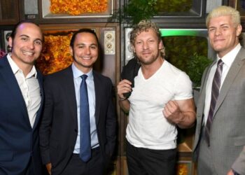 Cody Rhodes niega que haya abandonado AEW por problemas con The Elite o CM Punk