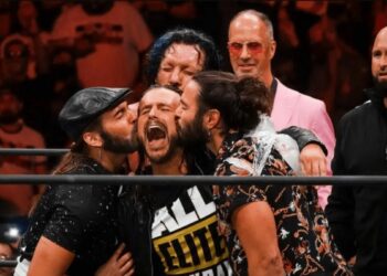Adam Cole revela que mantuvo contacto con The Young Bucks cuando seguía en WWE