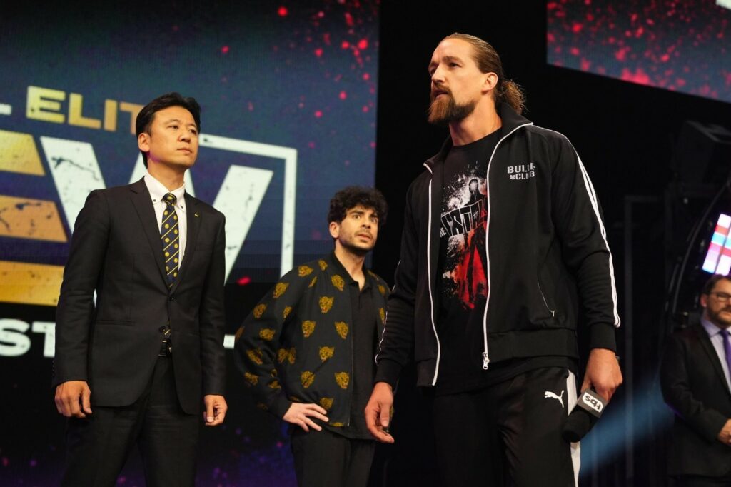 Se revela cómo Tony Khan se enteró que NJPW y WWE estaban negociando una posible colaboración