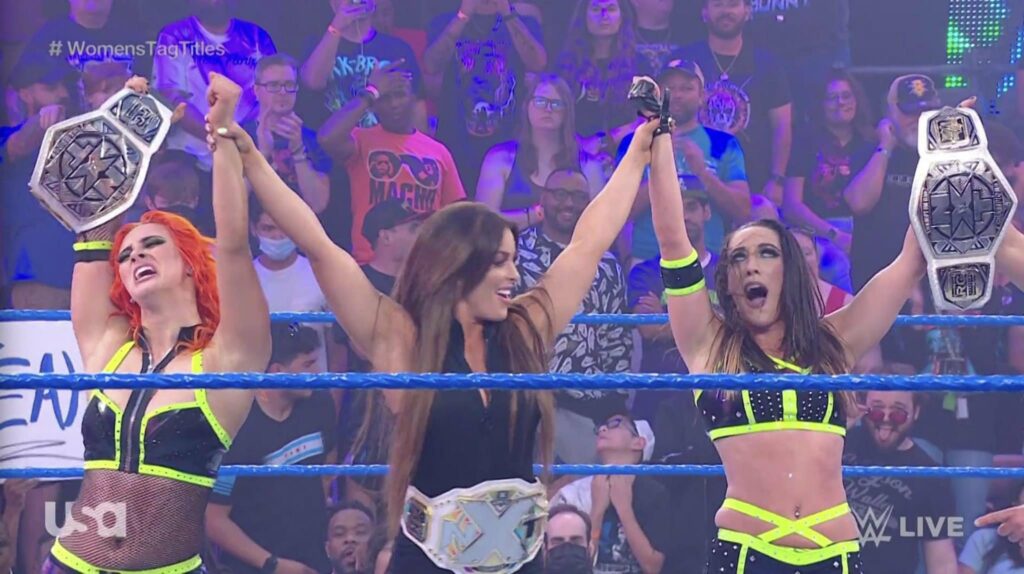 Toxic Attraction recuperan el Campeonato Femenino por Parejas de NXT derrotando a Dakota Kai y Raquel Gonzalez