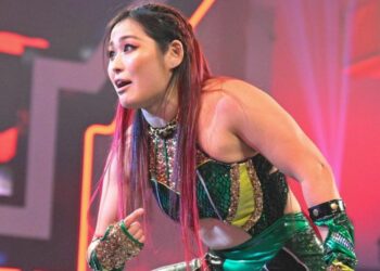 Io Shirai habría desmentido los rumores de su salida de WWE