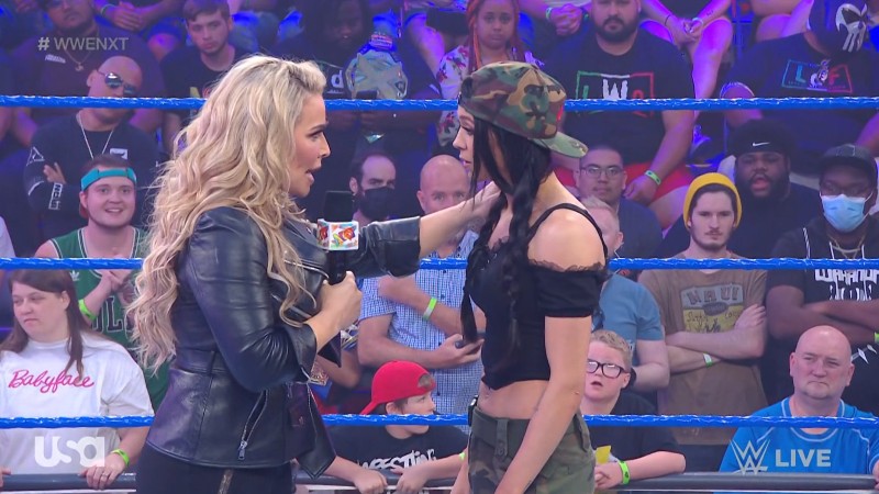 Natalya hace una aparición especial en NXT 2.0 y ataca a Cora Jade