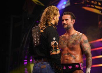 Tony Khan comenta la difícil situación entre CM Punk y ‘Hangman’ Page