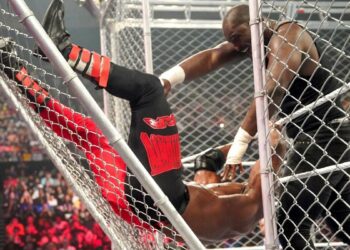 Se revela un spot que pudo tener la lucha entre Bobby Lashley y Omos en el reciente WWE RAW