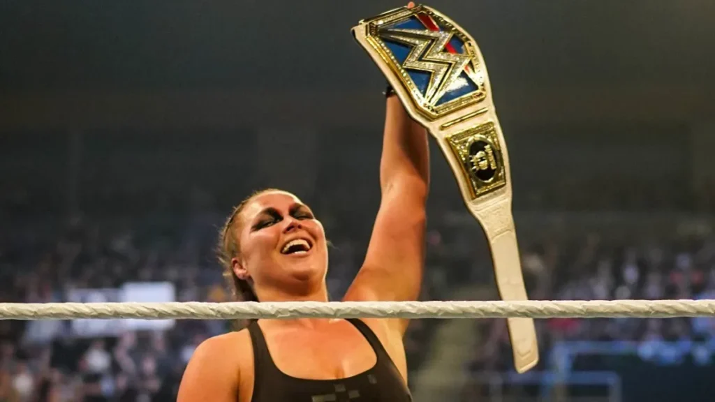 Ronda Rousey consigue un hito tras ganar el Campeonato Femenino de SmacKDown