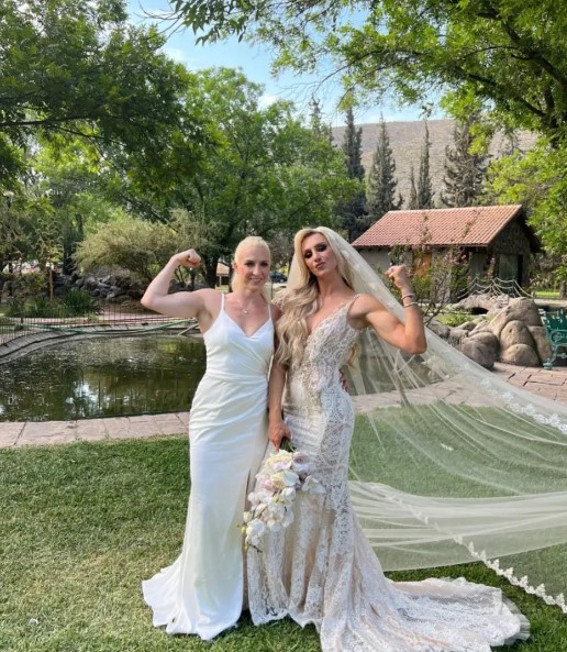 Charlotte Flair y Andrade contraen matrimonio