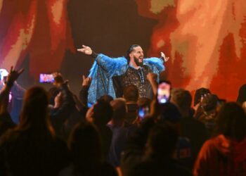 Seth Rollins se manifiesta en contra de las declaraciones de Booker T