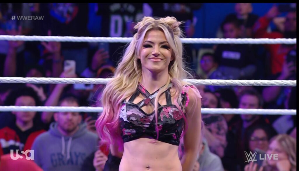 Alexa Bliss regresa en WWE RAW después de tres meses de ausencia