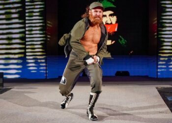 Sami Zayn explica cómo es su relación con Vince McMahon