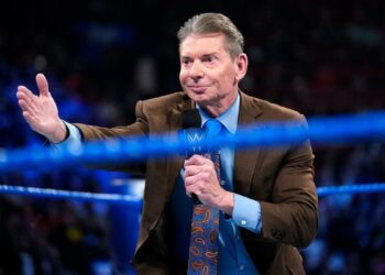 Vince McMahon estará presente en SmackDown
