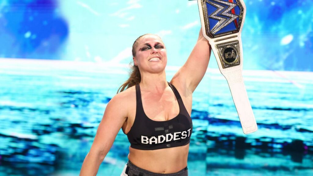 Ronda Rousey habla sobre el ambiente en el vestuario femenino de WWE