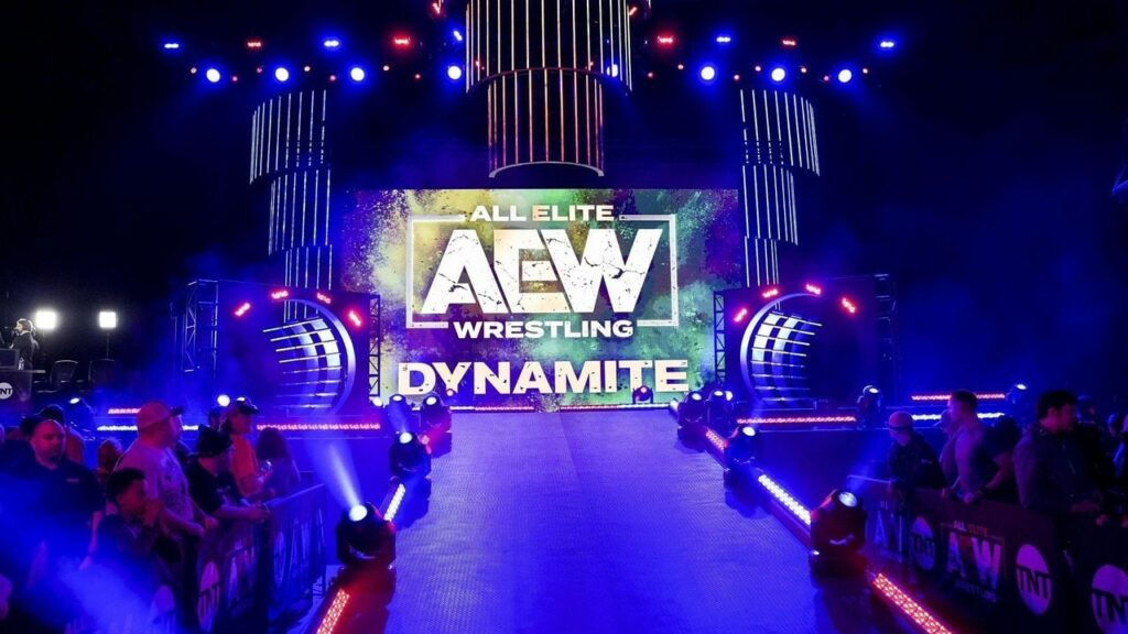 Actual superestrella de WWE estuvo presente en el backstage de AEW Dynamite