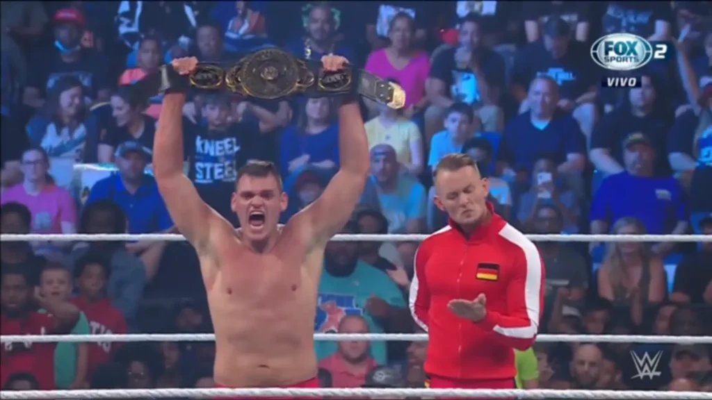 Gunther gana el Campeonato Intercontinental en SmackDown