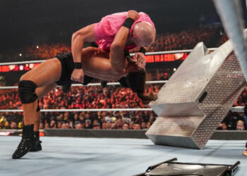 WWE da a conocer el estado de Happy Corbin tras Hell in a Cell 2022